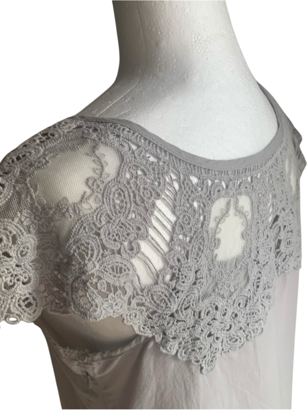 Solitaire Lace & Tie front Tunic Blouse Elegant Feminine Bridgerton Pale Grey M - Picture 7 of 10